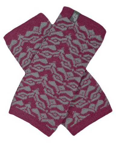 Alpaca Gloves - Escher